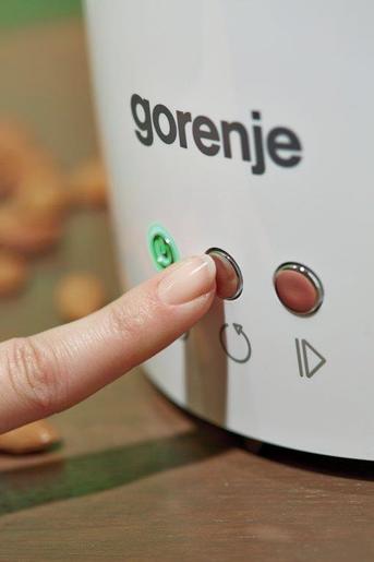 Gorenje aparat za hladno ceđenje ulja OP650W