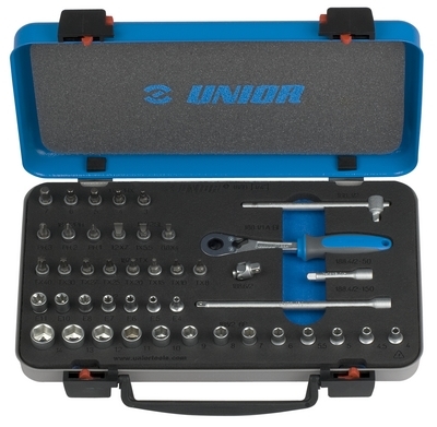 UNIOR Ključevi nasadni, prihvat 1/4'', u metalnoj kutiji 615150