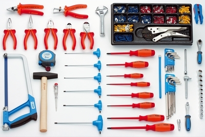 UNIOR Alat u garnituri, 343 komada 611884