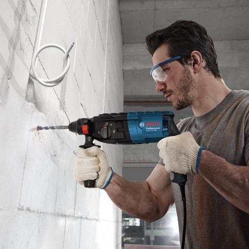 Bosch Professional bušaći čekić GBH 240