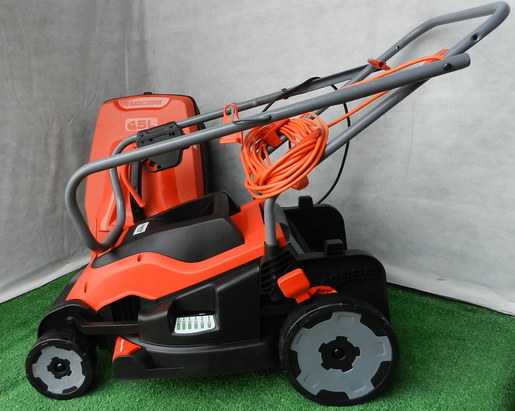 Black & Decker  električna kosilica za travu EMAX38l