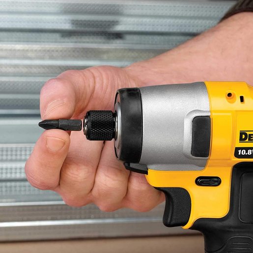 DeWalt DCK211D2T set aku alata (DCD710, DCF815, 2 x 2 Ah baterija, punjač, kofer)