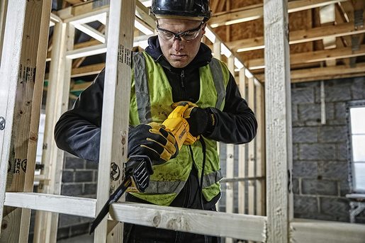 DeWalt DWE305PK testera lisičiji rep