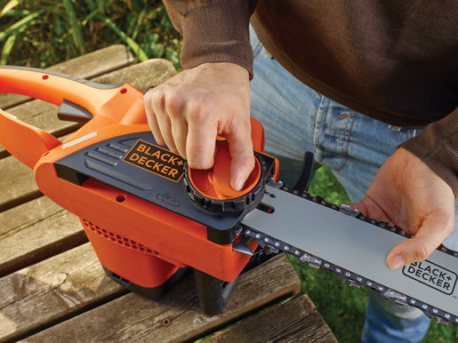Black & Decker lančana električna testera CS2040