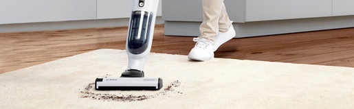 Bosch akumulatorski usisivač BBH32551