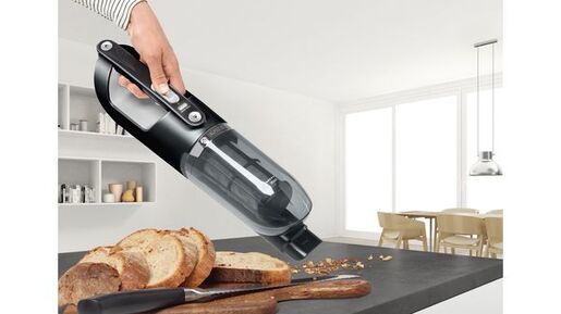 Bosch štapni usisivač BBH32101