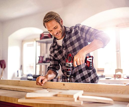 Einhell TE-CD 18 Li-i BL akumulatorska udarna bušilica (2x2,0Ah)