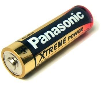 PANASONIC paket punjive baterije+punjač