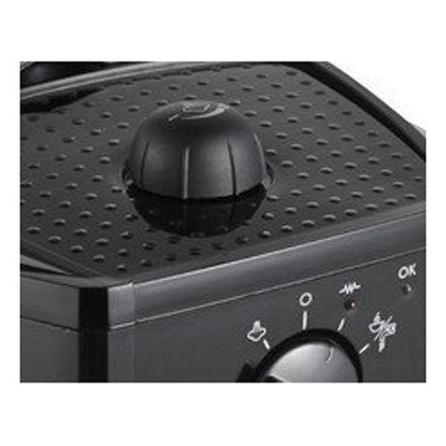 DeLonghi aparat za kafu espresso EC146.B