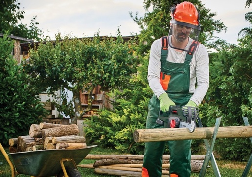 BOSCH akumulatorska lančana pila UniversalChain 18 18V 2,5Ah