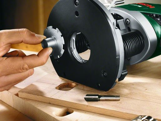 Bosch POF 1200 AE površinska glodalica 060326A100