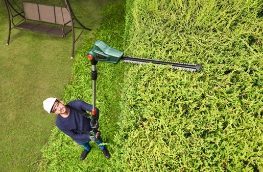 Bosch UniversalHedgePole 18 akumulatorske teleskopske makaze za živu ogradu 06008B3001
