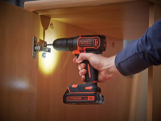 Black+Decker BDCDC18K akumulatorska bušilica - odvijač (1 baterija, punjač, kofer)