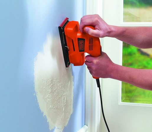 Black+Decker KA300KAX vibraciona brusilica + 10 brusnih papira