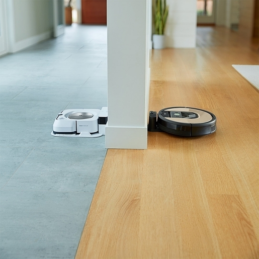 iRobot robotski usisivač Roomba 976