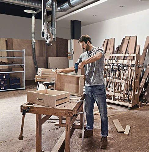 Bosch Professional GSB 12V-30 akumulatorska vibraciona bušilica/odvrtač (2x 2,0 Ah, GAL 12V-40, kofer) 06019G9100