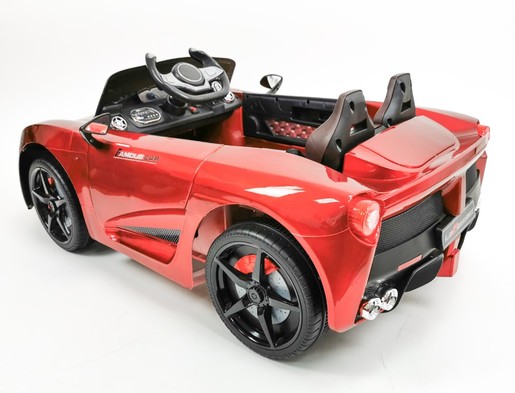 Dečiji auto, model 244-1 metalik crveni