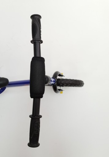 Balance bike Playtime, model 750 ljubičasti