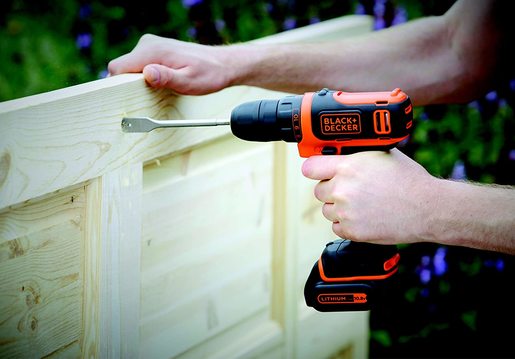 Black+Decker BDCDD12KB akumulatorska bušilica-odvijač (2x1.5 Ah, kofer)