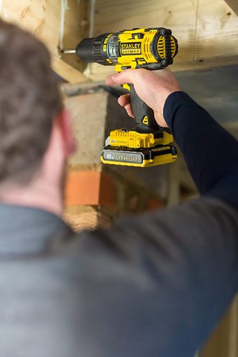 Stanley Fatmax FMC625D2 akumulatorska udarna bušilica-odvijač (2 X 2.0 Ah, punjač, kofer)