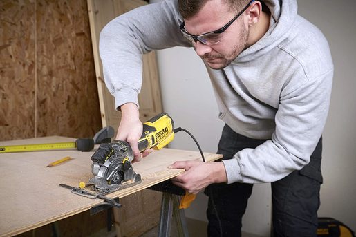 Stanley Fatmax FME380K višenamenska kružna testera