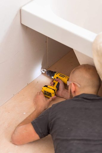 Stanley Fatmax FMC021S2 akumulatorska udarna bušilica-odvijač (2 x 1.5 Ah, punjač, kofer)