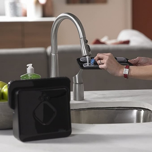 iRobot robotski brisač podova Braava 390T