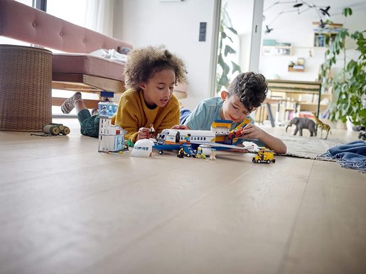 LEGO City 60262 putnički avion