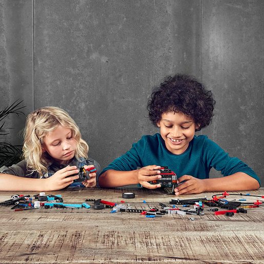 LEGO Technic 42106 akrobatski kamion i motorcikl