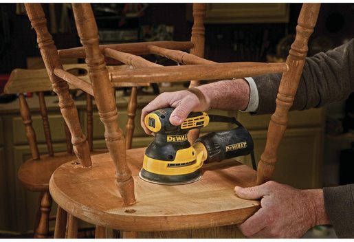 DeWalt DWE6423 ekscentrična brusilica