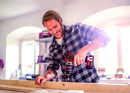 Einhell TE-CD 18/50 Li-i BL akumatorska udarna bušilica (2x2,0Ah)