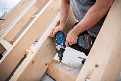 Bosch Professional GDS 18V-1050 H akumulatorski udarni odvrtač (2x5.0 Ah, punjač, kofer) 06019J8522