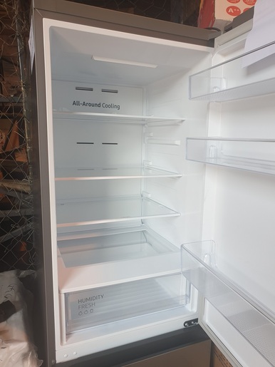 Samsung frižider RB34T671FSA/EK - OUTLET