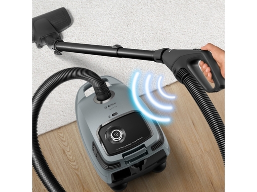 Bosch usisivač sa kesom BGB6X330