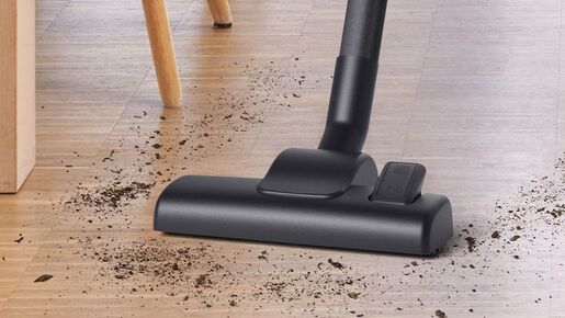 Bosch usisivač sa posudom BGC21X200