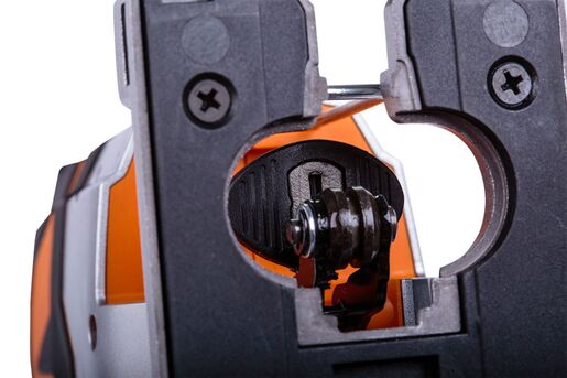 Villager VLN 1120 akumulatorska ubodna testera (bez baterije i punjača)