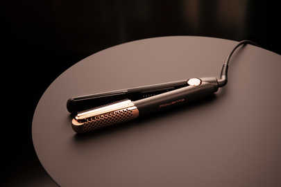 Rowenta presa za kosu SF8230