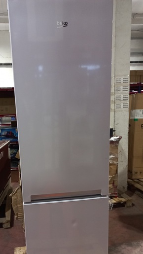 Beko frižider RCSA300K30WN-OUTLET