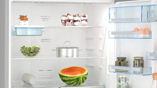 Bosch kombinovani frižider KGN86AIDR