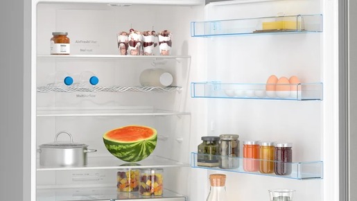 Bosch kombinovani frižider KGN56XIDR