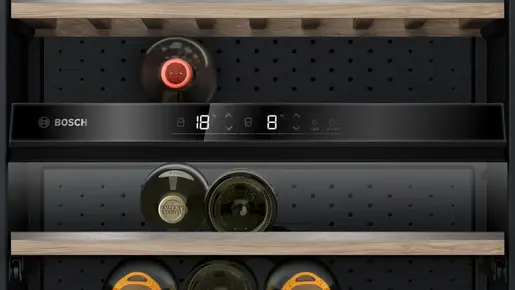 Bosch vinska vitrina KWK36ABGA