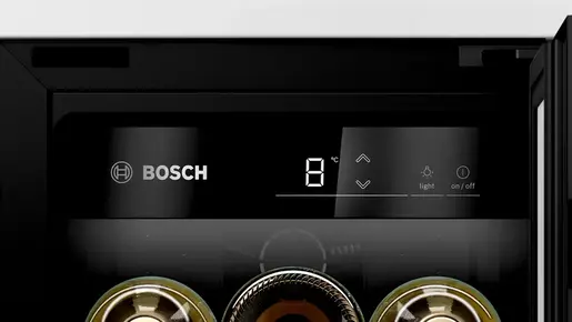 Bosch vinska vitrina KUW20VHF0