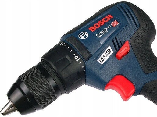 Bosch akumulatorska bušilica - odvrtač GSR 18V-50 + 43-delni set pribora; 18V; 2x2,0Ah (06019H5004)