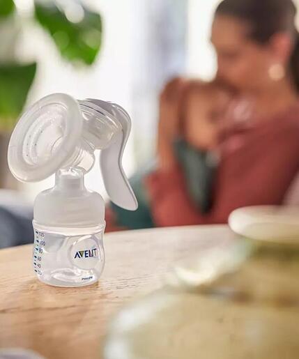 Avent električna pumpica za grudi NATURAL + kesice za odlaganje mleka SCF330/603