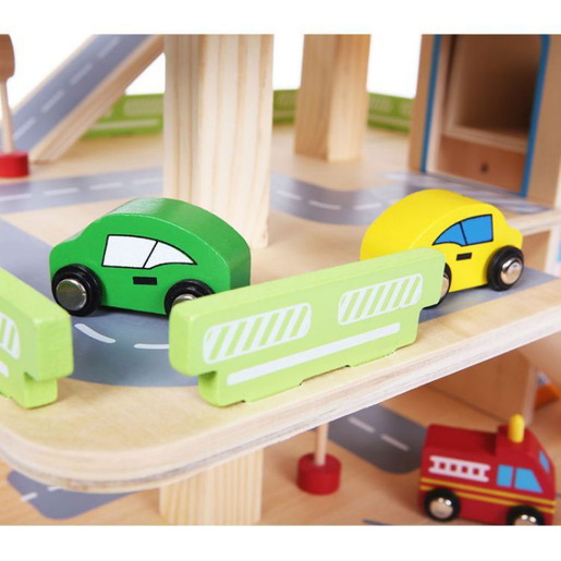 Eko Toys drvena garaža sa stazom i liftom + automobili (1085)