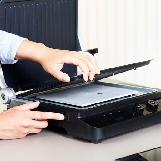 Black & Decker električni gril BXGR2000E