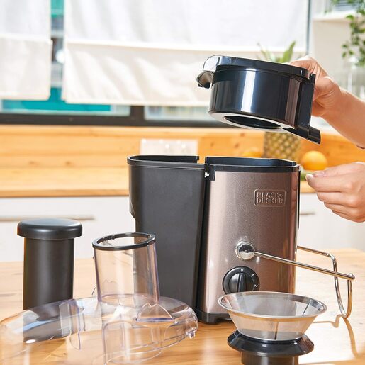 Black & Decker sokovnik BXJE600E