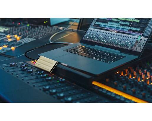 Eksterni SSD 2TB Samsung T7 Shield, USB-C, bež (MU-PE2T0K)