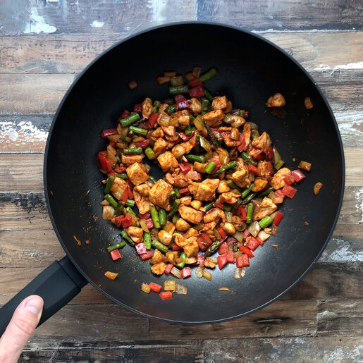 Texell tiganj Wok Black Line TPBL-W28