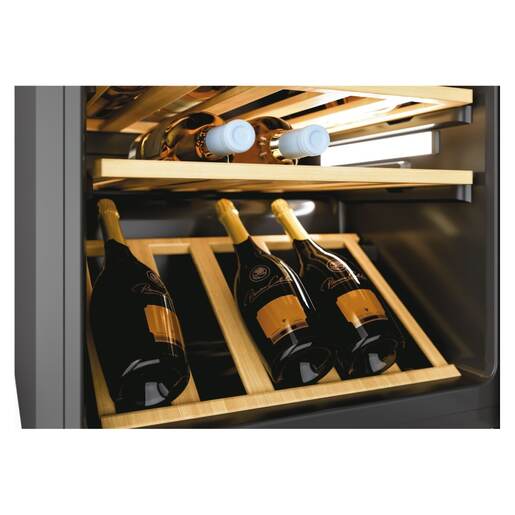 Candy vinska vitrina CWC 200 EELW/N